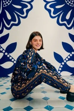 Farm Rio Black Macaw Forest Sweatpants -Trend Farm Rio 303956 03