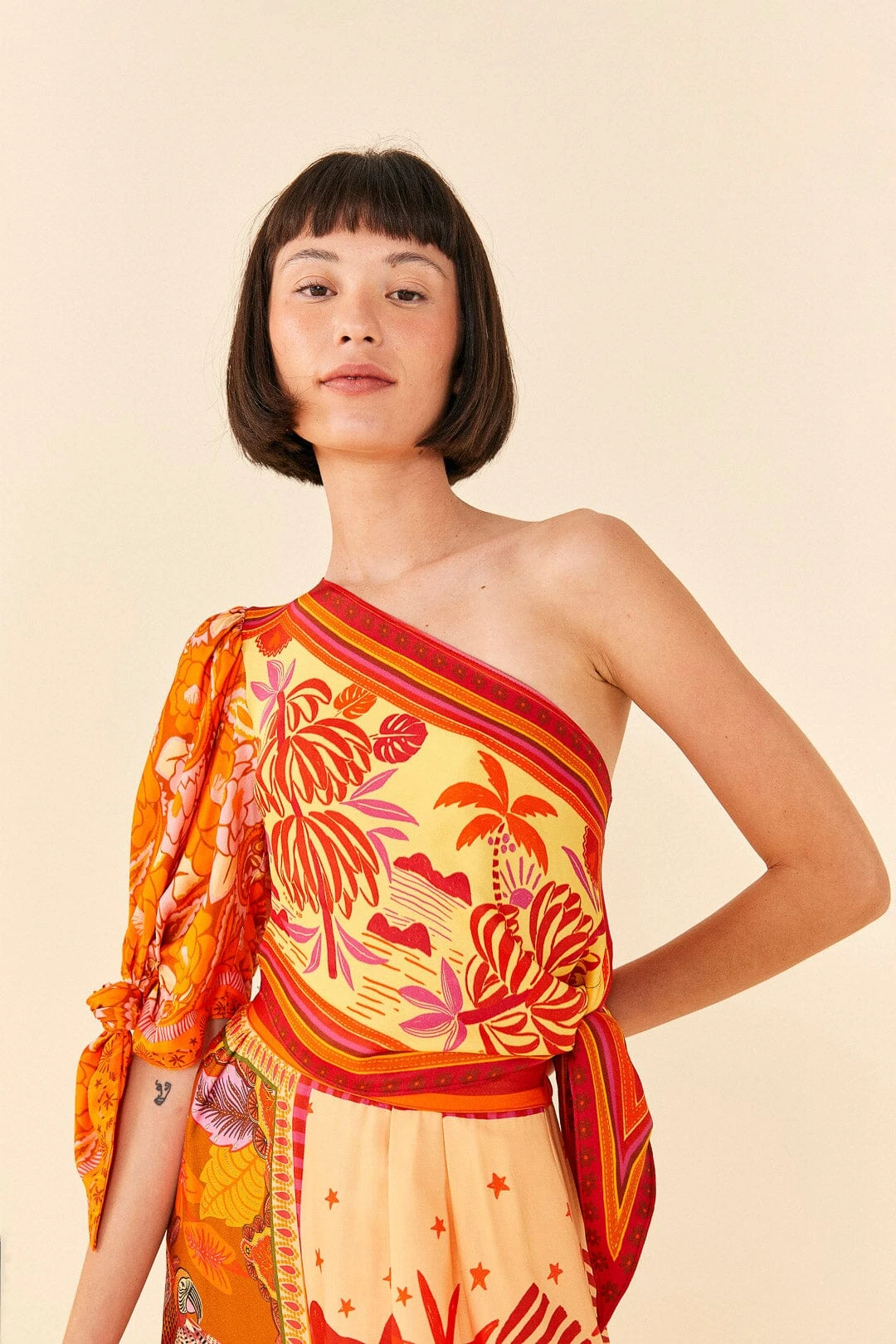 Farm Rio Forest Mixed Scarves Lenzing™ Ecovero™ Viscose Crop Top 4 Farm Rio Forest Mixed Scarves Lenzing™ Ecovero™ Viscose Crop Top - Image 2