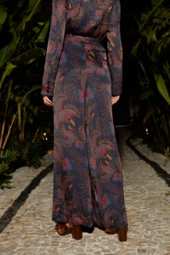 Farm Rio Sequin Toucans Lenzing™ Ecovero™ Viscose Pants 11 Farm Rio Sequin Toucans Lenzing™ Ecovero™ Viscose Pants -Trend Farm Rio 308186 05