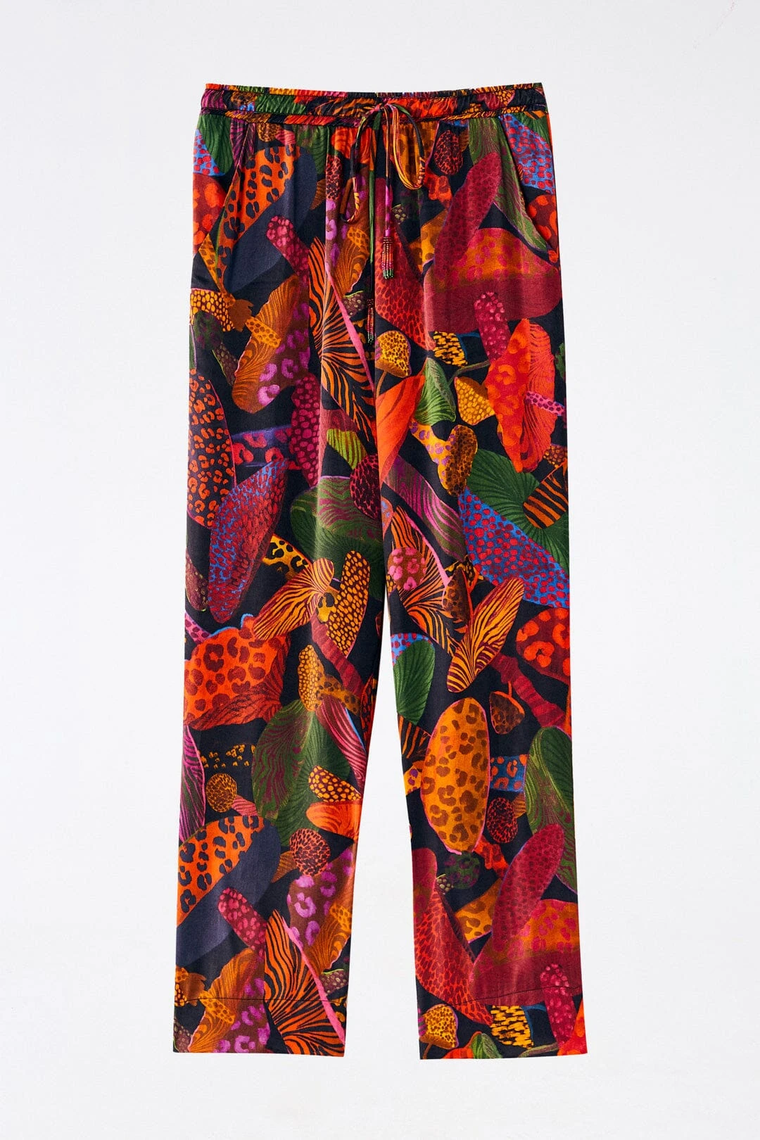 Farm Rio Leopard Mushroom Lenzing™ Ecovero™ Viscose Pants 7 Farm Rio Leopard Mushroom Lenzing™ Ecovero™ Viscose Pants - Image 5