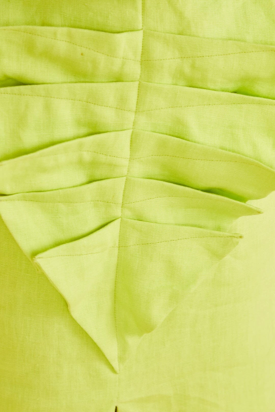 Farm Rio Lime Leaf Midi Skirt 6 Farm Rio Lime Leaf Midi Skirt - Image 4