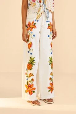 Farm Rio Embroidered Floral Twill Pants 9 Farm Rio Embroidered Floral Twill Pants -Trend Farm Rio 309566 03