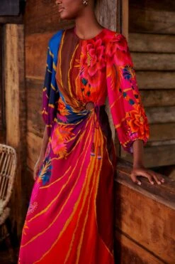 Farm Rio Vintage Wave Circle Cut-Out Midi Dress -Trend Farm Rio 312373 03