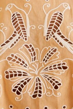 Farm Rio Sand Richelieu Sleeveless Crop Top -Trend Farm Rio 313592 05