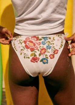 Farm Rio Sunset Romantic Garden Bikini Bottom Tie Side -Trend Farm Rio 313812 03